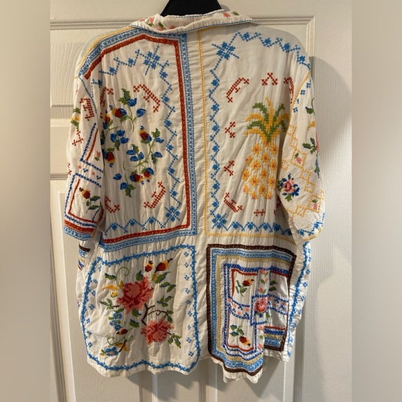 Farm Rio Men’s Tropical Cross Stitch Shirt - Picture 6 of 11